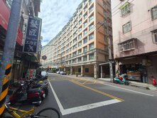 內壢忠孝商圈內壢高中低樓層3房公寓收租中