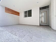 🍎鄰東區💨新整理5房透天一樓可工作室