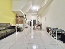 國道一號旁🌭3年輕屋齡🌭傳統式格局透天