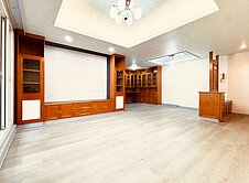 東區文教商圈~春日路春暉儷園美大3房