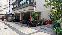 文山特區*優質面寬溫馨車墅*明亮*安靜