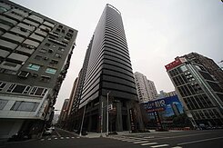 愛情來敲門#全新未住兩房#愛情河左岸高樓美景