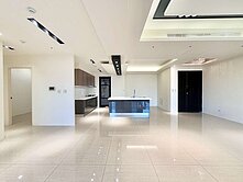 ☘️洲際漢神百貨旁~惠宇仁美四改三房雙平車