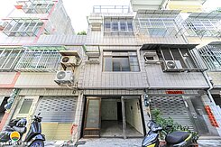 前鎮近瑞隆商圈透天