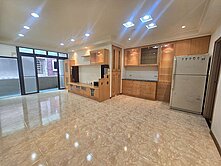 秀朗國小✔️六合市場✔️邊間方正三房⭐住商小嫺