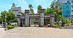 專任【南清大商圈】168黃金透店+17間收租套房