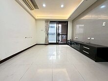 北屯｜晴光花園｜大三房附休旅車位稀有釋出