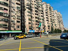 比佛利五房+汽車車位.免六百萬，屋況好即可入住