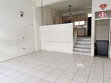 永信國小旁透天厝單坪24萬有車庫可停車