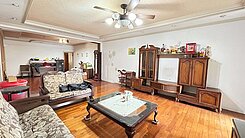 專任!東興大業｜百坪指名社區｜室內70坪B1平車