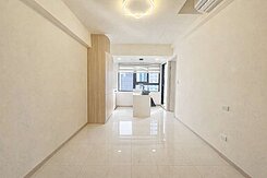 朝南面秋紅谷裝潢戶富旺天際W對面捷運藍線大2房