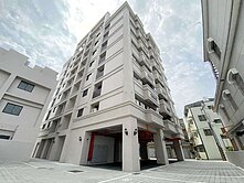 橋頭皇家吉品9~全新大三房+1樓室內平車