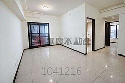 海洋都心一期稀有全新出廠6號三房+平車