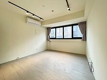 獨家✨大里市政旁🌈小資兩房低總價美厦