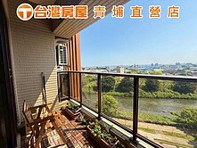 青埔A18高鐵景觀百萬裝潢2+1房車威均天翔青園