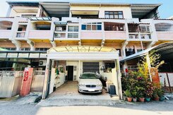 公園第一排！8米路雙車別墅｜5房+神明廳｜水湳核心