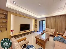 專任怡雋唯一有前院附平車