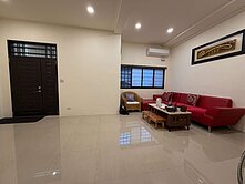 大面寬7米透天 5大房 前院停車