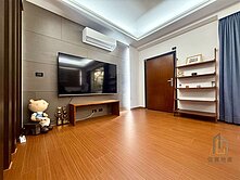 ⭐️｜專任｜北屯雙鐵旁百萬精裝雙車別墅｜⭐️