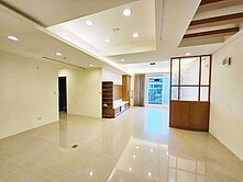 良伴成家ᰔ鑽石雙星ᰔ縣政大四房雙平車