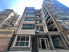 💕高雄車站｜美麗島站｜面寬車庫透天💕