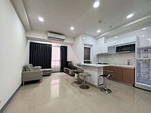 小翁★專簽秋紅谷-中港the one 二房二衛平車