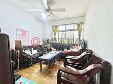 五期近文心森林公園三面採光大坪數4樓公寓