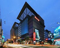 稀有釋出｜西門大院｜高樓層四房三衛浴＋雙平車