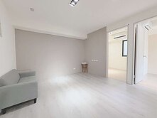 國興社區一樓採光好有獨立陽台二房二衛