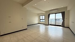 商60｜良勳森悅｜頂樓視野無遮蔽｜無價夜景三房平車