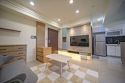 瑞隆商圈｜星真愛｜頂樓帶裝潢兩房平車