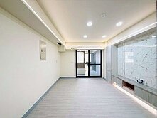 🌟小書僮🌟文心崇德商圈次頂樓三房車位