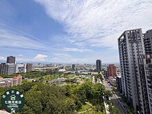 面豐樂公園｜元城湖岸三面採光｜四房雙平車