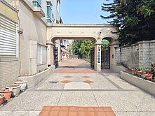 專任A案🏠 大里二期｜22年登陽社區別墅