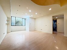 (汐止恩豪)推薦美妝大四房挑高魔術空間近南興新台