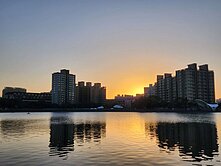 近交流道湖光盛景 5房雙車庭院電梯別墅｜房仲小呂