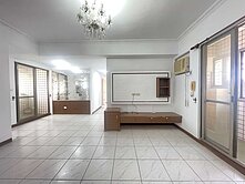 岡山87期重劃區旁陽台進出官校景觀4房車位大樓~