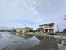 獨家便宜!大安五甲北路大地坪 ｜大廠房+豪華大農舍