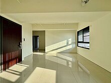 高鐵特區全新【鑫悦】邊間雙面採光大兩房平車