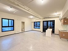 ⭐愛琴海高樓層｜採光制震全新｜可隔三房平車⭐