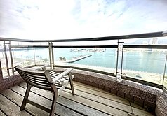 亞灣首排無敵海景｜百立高質感2房平車豪邸稀有釋出！