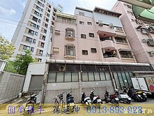 綠美圖會展中心中清愛買｜大地坪大面 寬透天