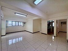 烏日最便宜稀有四房平車附超大露臺