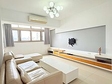 我家天廈｜單層一戶｜四改三房｜坡道平車｜使用４０坪