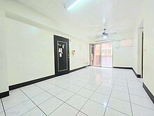 低總價民安西路華廈三房車位