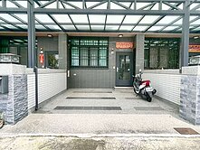 急售｜沙鹿⭐️中山路商圈｜輕屋齡臨路前院停車美別墅