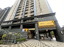 劉峻瀚首選🍀近捷運、夜市🍀高樓1+1房有廚房