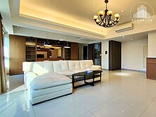 竹北高鐵、東興學區｜坤山水漾露台大四房雙車《康乃薾