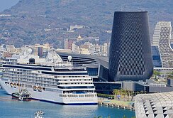 和陸寓邸｜酒店共構，高樓三房平車