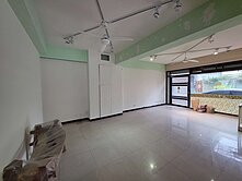 新竹北區｜稀有大面寬五層透天：住店雙效首選